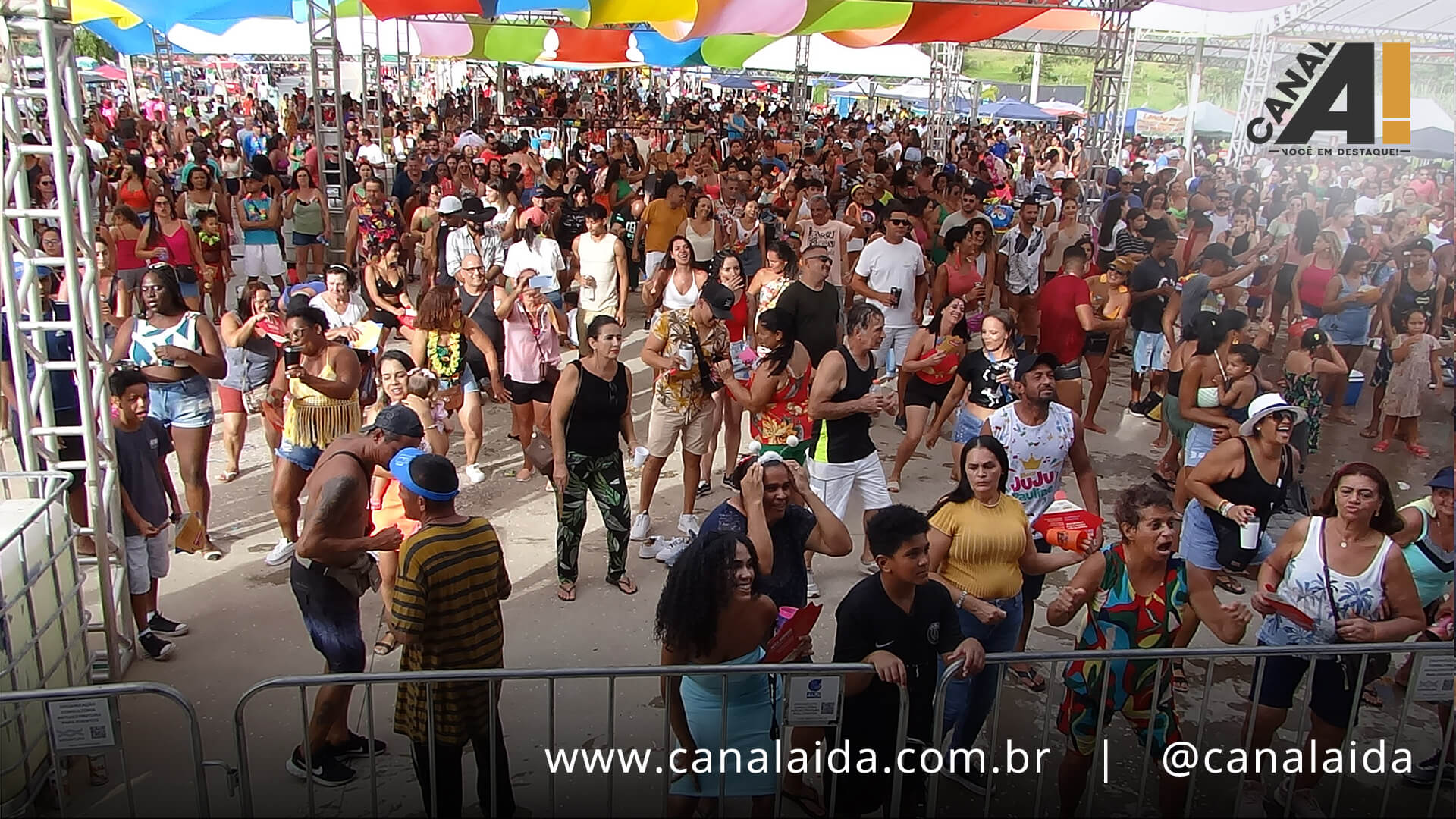 Folia Total: Juju Pauline Encerra Carnaval da Família de Lagoa Santa em Alto Astral